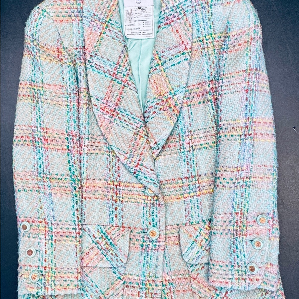 Chanel Vintage 1993 Spring Pastel Tweed Blazer Size 38